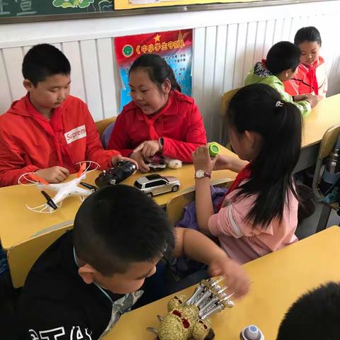 玩具总动员 快乐齐分享——记校园玩具节