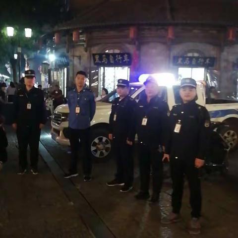 浚县城市管理局全力做好中秋、国庆“双节”期间市容环境秩序保障工作