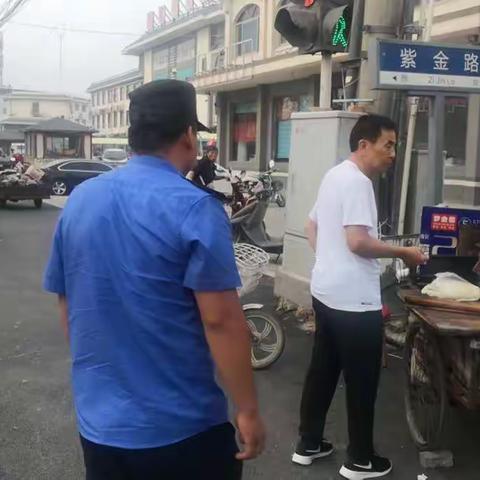 浚县城市管理局加强节日管理  确保市容秩序(市容管理组)