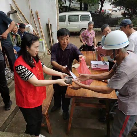 党群共建话端午，浓情粽香中行情