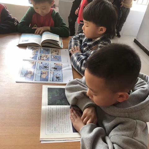 书韵少年，书香校园﻿———﻿崇文学校一年级十班好书交流会﻿﻿﻿﻿﻿