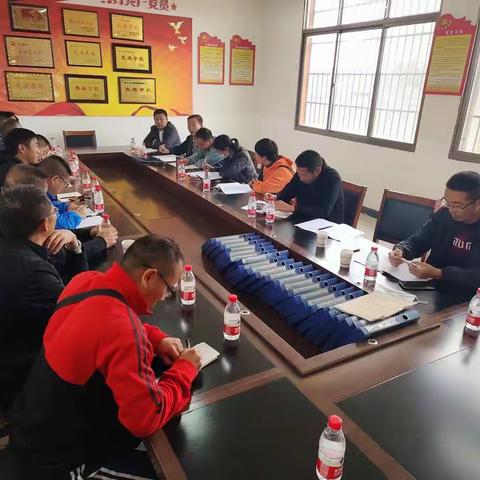 落实体育与健康标准，促学校体育发展——记板桥镇中心学校体育课例展示