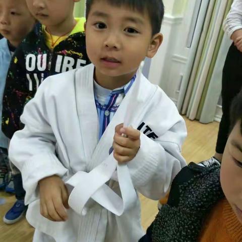 金和幼儿园牛津二班曹天炀成长记录链接