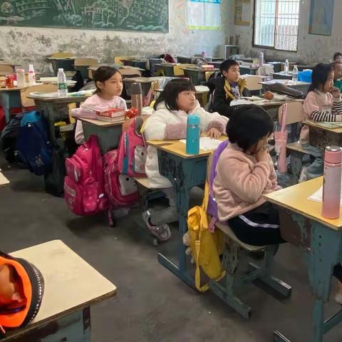 播阳镇志和小学课后服务葫芦丝社团