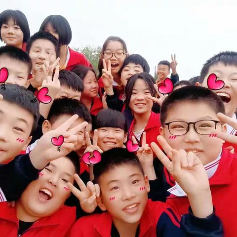 关爱学生，幸福成长!——英才五7.8联谊活动