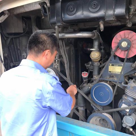 确保安全运行！恒风公交车“大体检”！
