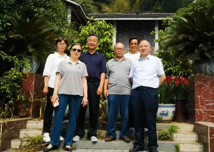 邵培德｜百亩果山-华闻时空