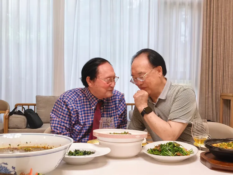 图片[12]-纪实散文｜金盆地：以匠心守初心 以文化铸品牌——记文化学者一行探访金盆地集团-华闻时空