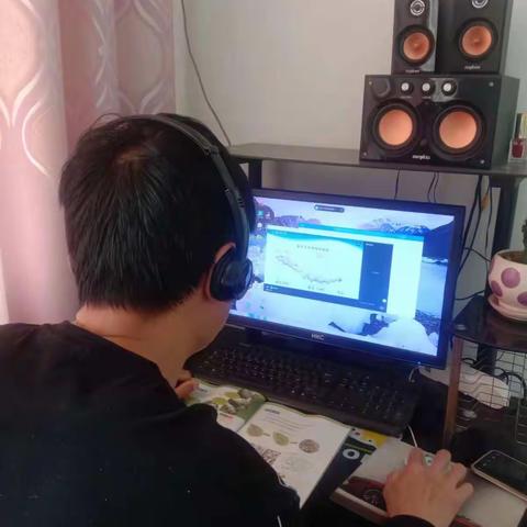 你我同行抗疫情     携手共进学不停---周庄中学开展线上教学