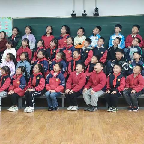 “乐在童心   声声入耳”耿镇中心小学——合唱社团四月份小结