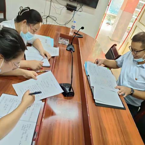 罕艾日克镇第一中心小学--每日提升（教学常规管理培训）