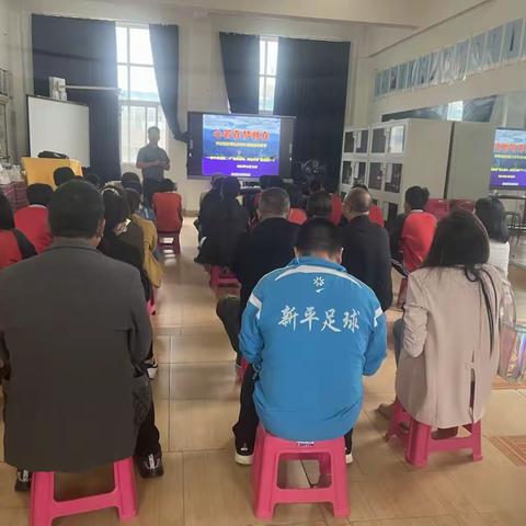 心若在梦就在 书记思政讲坛系列之家庭励志教育——戛洒二中“家校协同·共促共育”恳谈会（一）