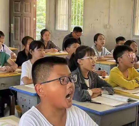 冶墙小学听课评课工作总结