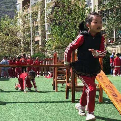 娟娟幼儿园大二班幼小衔接活动“体验小学的课间十分钟”