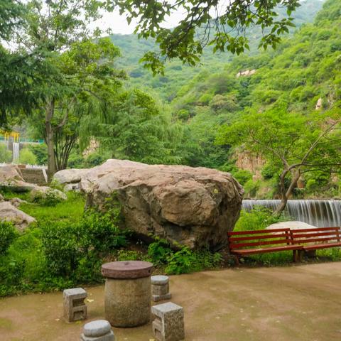 秀水山庄（雪花山）雨后山青水秀景色美清神爽气心扉醉