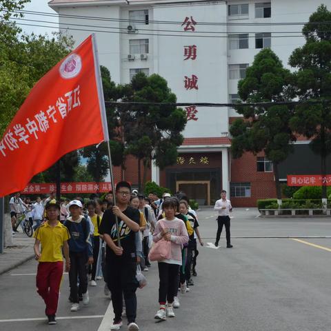 【学党史 办实事 】红色研学心向党——宁都中学初中部学党史活动