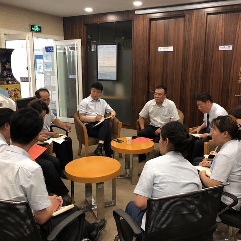 窦店支行党支部开展“忆初心，践使命”七一主题党日活动（副本）