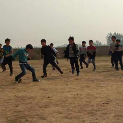 我们也有了足球队⚽！！！