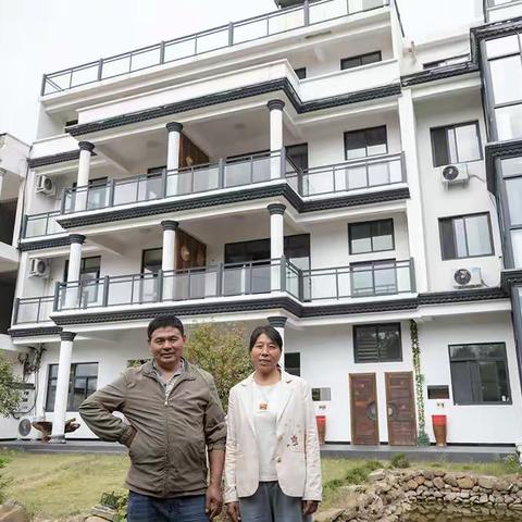 《老熊夫妻店》
