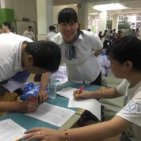 2018年9月开学第一天校长视查工作