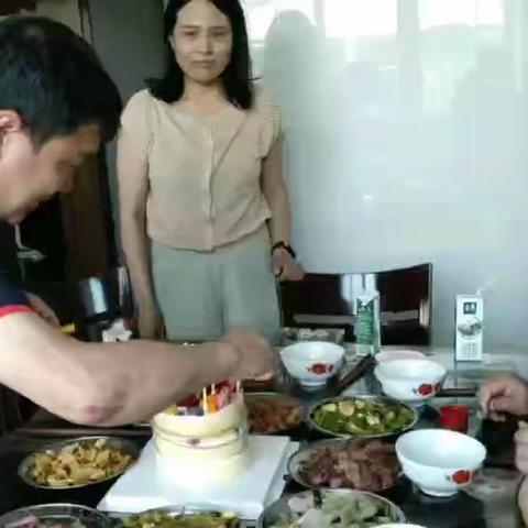 进藏旅行，平安回家，共庆七十。