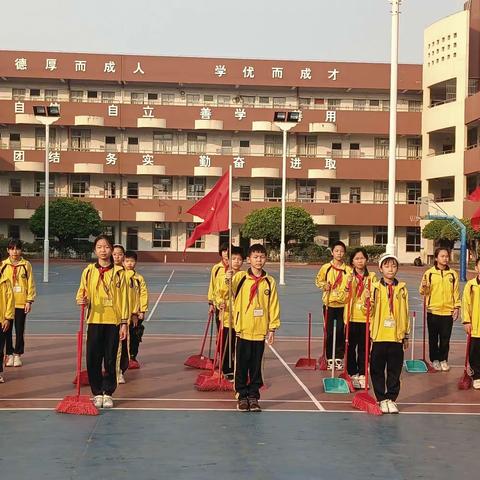 传递雷锋精神，做奋发有为好少年！——军埔小学开展学习雷锋主题活动