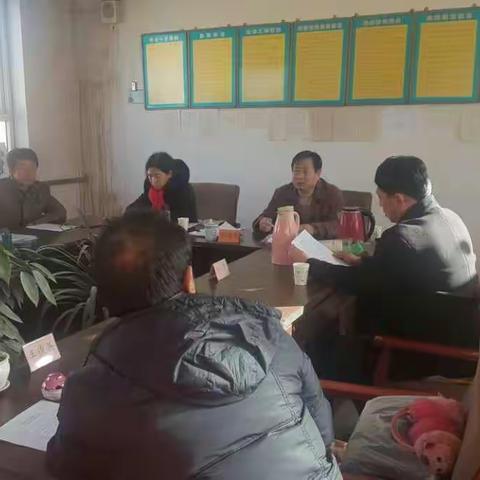 梁召学区迎师德师风建设检查