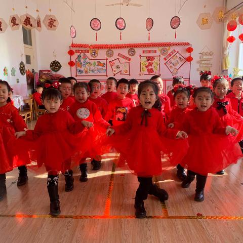 “嗨皮牛耶”曹寺幼儿园中班元旦汇演