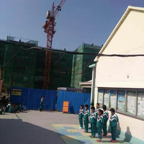 青龙山小学第十四届蒲公英艺术节