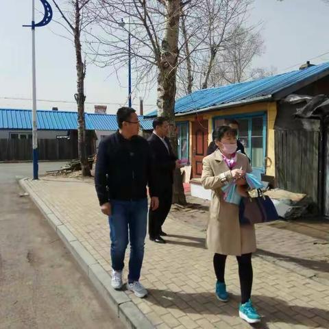 在职党员进社区，携手共建促平安（副本）（副本）