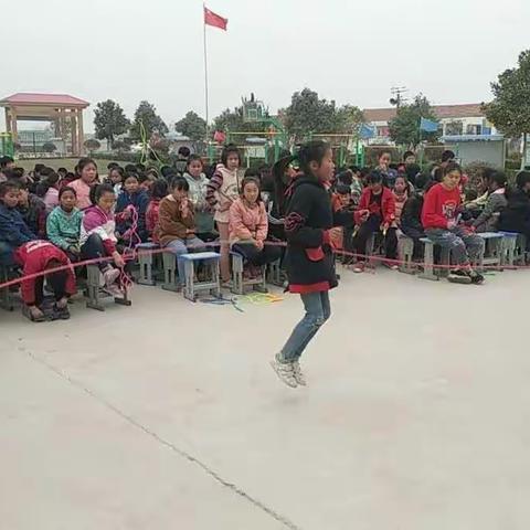 2019春杨小首届跳绳比赛