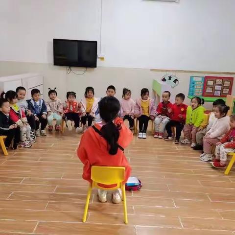 小苹果幼儿园中三班