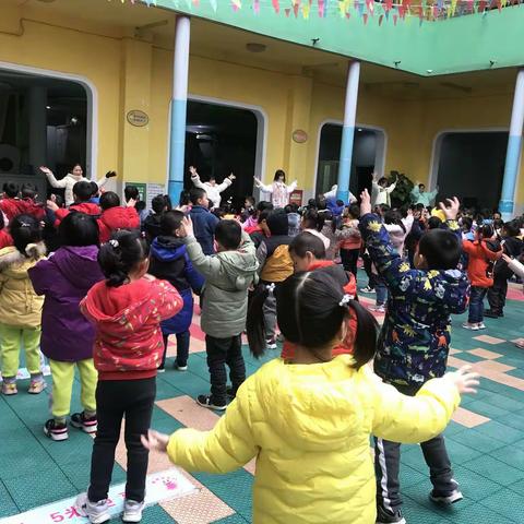 小苹果幼儿园中三班