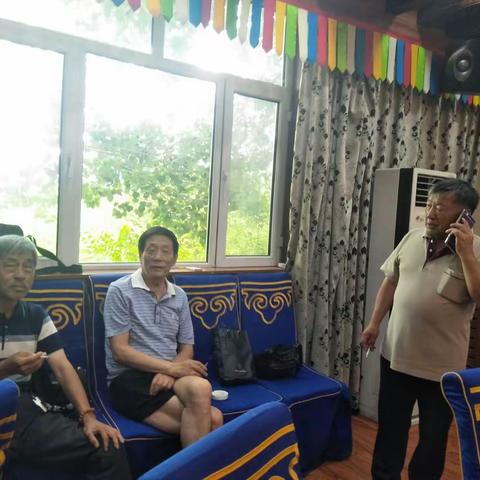 疯狂的一天，快乐的一天👻👻🌹🌹