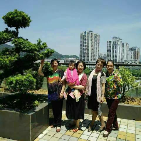 相聚在画布咖啡