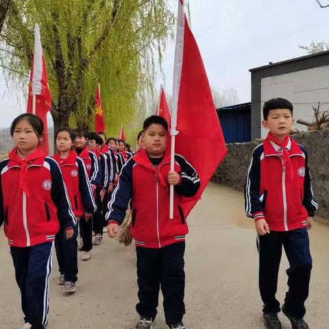 “缅怀先烈，致敬英雄”——黄石口小学清明祭扫活动