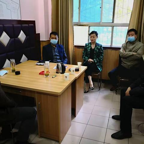 区委常委、政法委书记史海燕调研推进重点项目