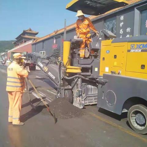 阳城公路管理集中处治路面病害确保路况上台阶