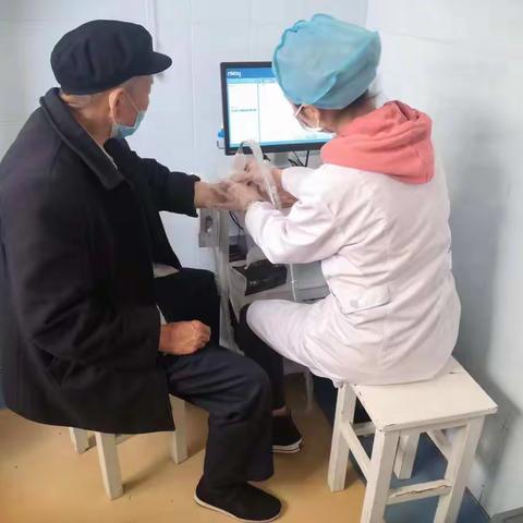 华宁县宁州卫生院开展骨密度检测啦！赶紧预约吧！
