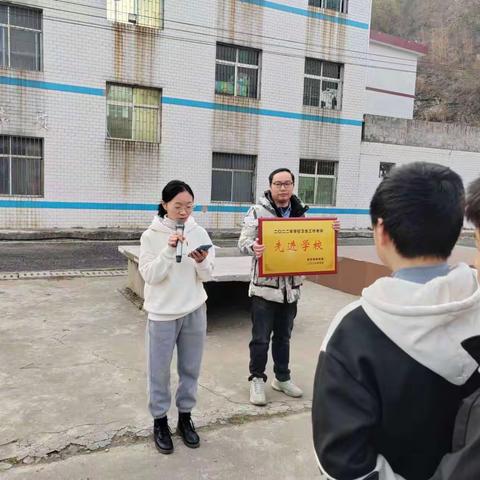 用“心”守护，从“细”入手｜小坪中学爱国卫生活动纪实