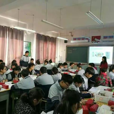 “教学新秀”之《金属世界里的钠些事》