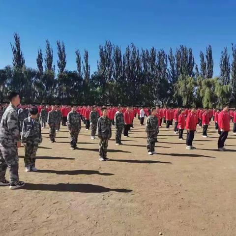 加强体育锻炼，学习党的知识--第一初级中学课后服务活动