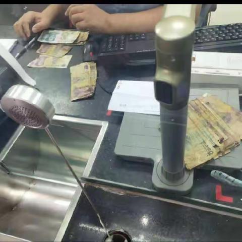 【豫见好服务】残币兑换暖人心，大行风范显担当—柘城未来路支行