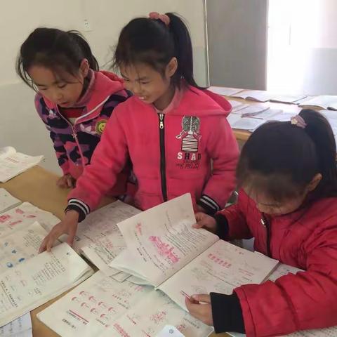 石城县丰山中心小学墨香校园               暨学生优秀作业展示活动