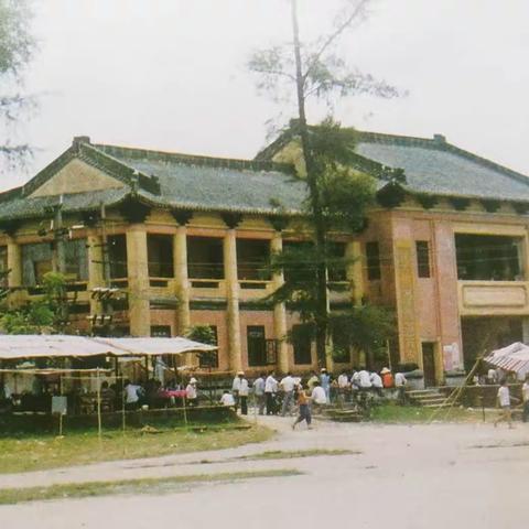 高州秀川图书馆圖片集