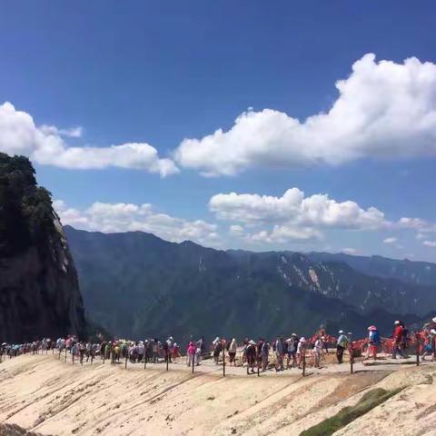 险外且秀中，醉美华山景