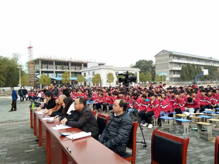 吉水县乌江中学隆重举行2020庆祝元旦红歌赛