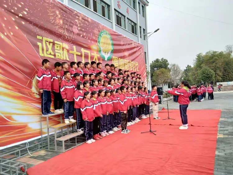 吉水县乌江中学隆重举行2020庆祝元旦红歌赛