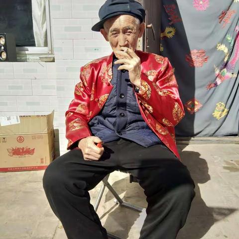 记录生病期间的爷爷