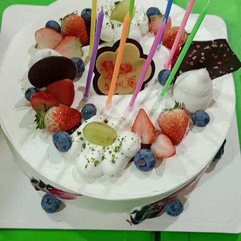 慧聪幼儿园12月份生日会💕